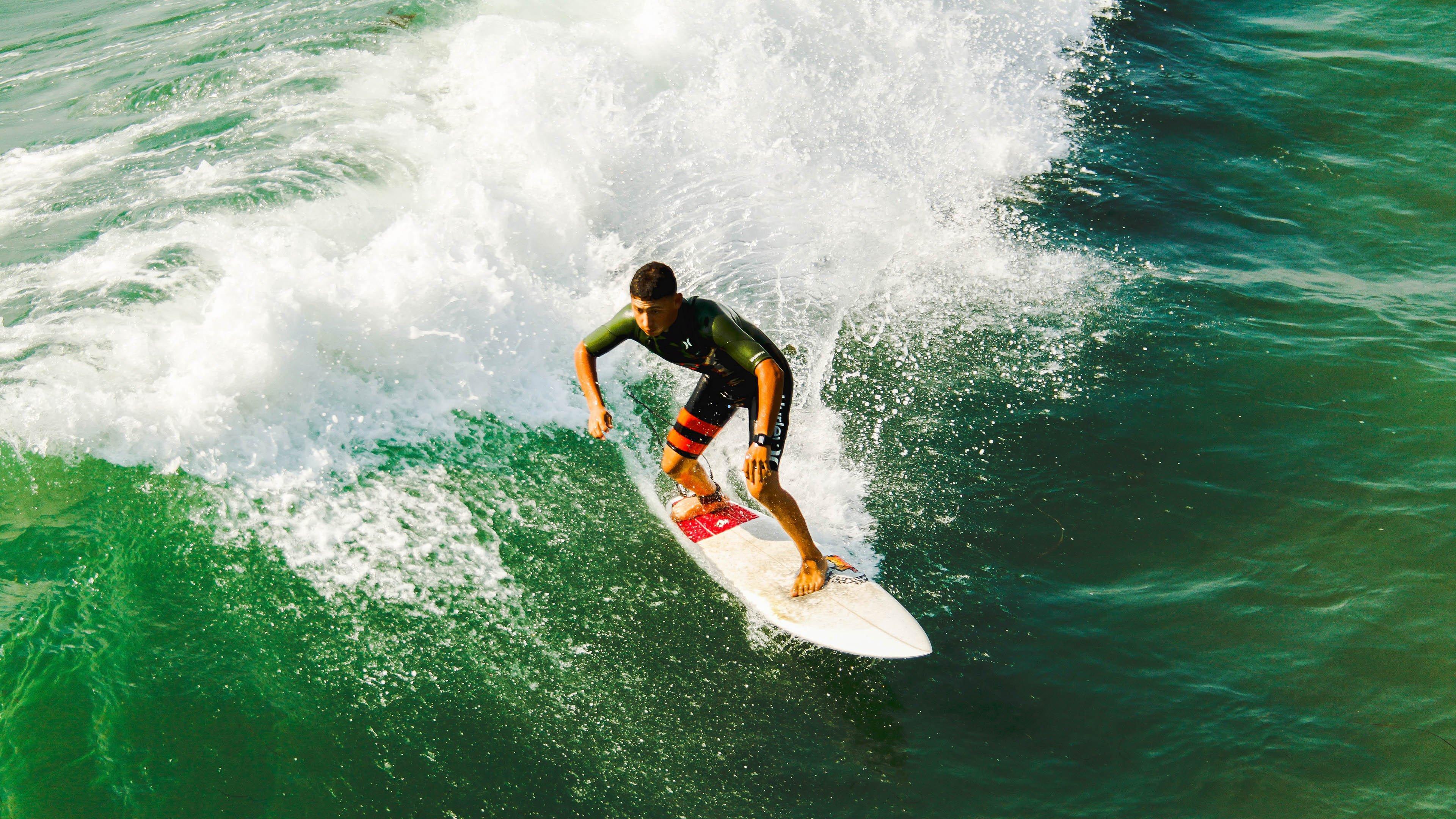 勇士随队记者惊叹，库里年近38岁，速度依旧领先多数球员