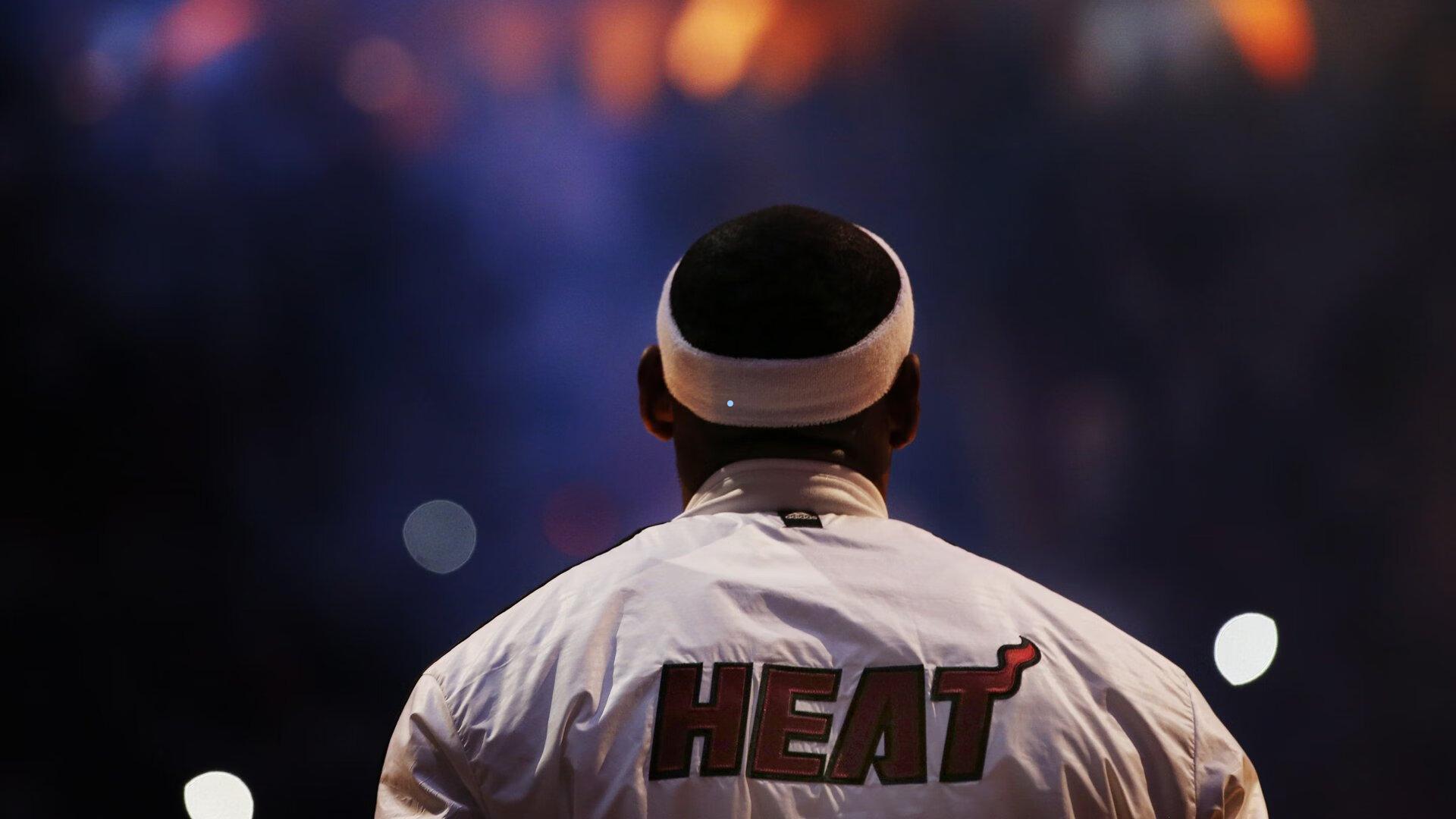 足彩网体育公司_霍姆格伦豪言引热议，2022届选秀或重塑NBA历史格局，新生代集体爆发证含金量